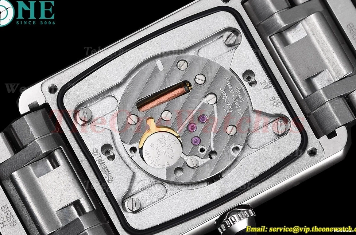 White Bracelet Diamond Bezel Tank K11F SS On Dial Must Quartz 0102